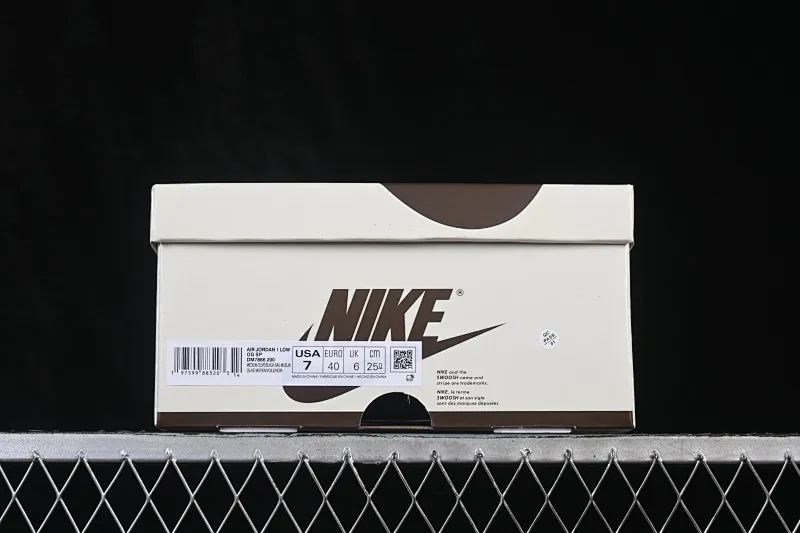 All categories Air Jordan Jordan series basketball shoes Air Jordan 1 Low ZG version Travis Scott x Air Jordan 1 Low OG AJ1 Joe 1 undercut low top full head layer DM7866-200